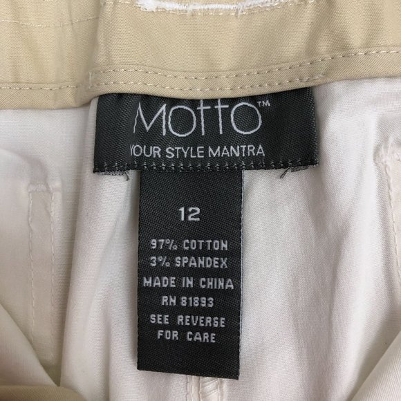 Motto NWOT Women's Size 12 White Stretch Convertible Roll Tab Capri Pants Shorts - Picture 10 of 11